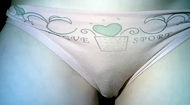 VikkyVikiss online show from 03.19.25