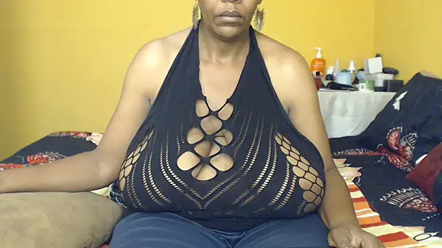 bustykelly online show from 03.02.26