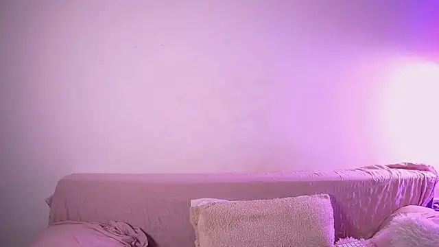 Snapshot of ameliaminkx chatting on 03.27.26 ameliaminkx online show from 03.27.26