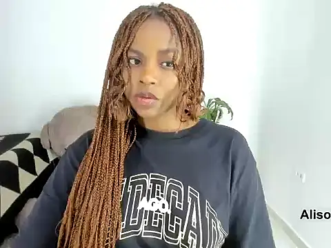 Snapshot of alison-ker3 chatting on 09.19.25 alison-ker3 online show from 09.19.25