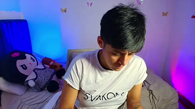 9 Fernanda 9 online show from 03.24.26