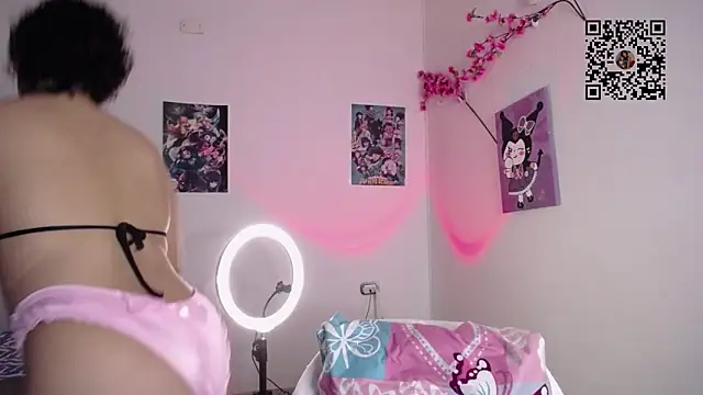 lou cute online show from 09.11.25