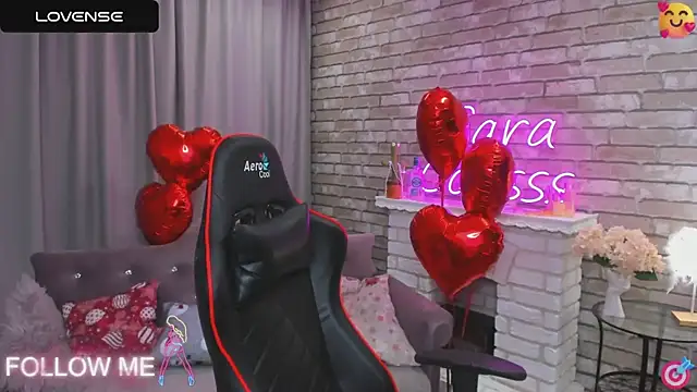 SarahCoksss online show from 02.16.25