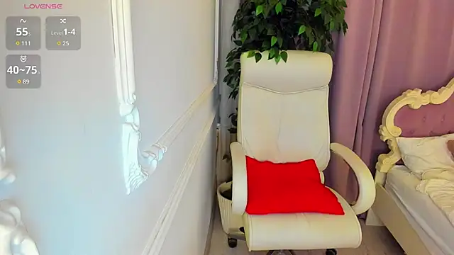 Lily Marlin online show from 02.22.26