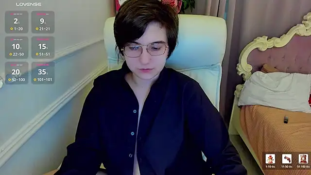 Snapshot of Lily_Marlin chatting on 06.21.26 Lily Marlin online show from 06.21.26