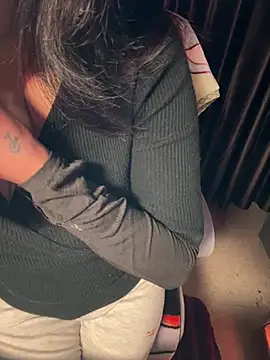 sexy-simmy online show from 02.10.26