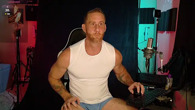 FiftyShadez online show from 10.11.25