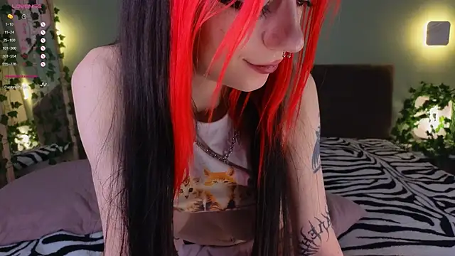 TristaRoht online show from 01.11.25