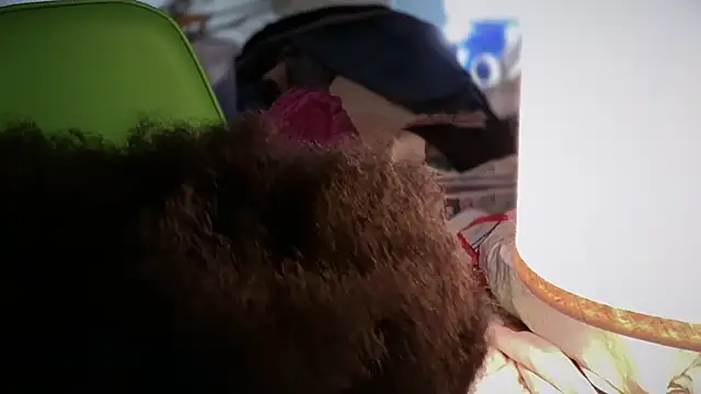 Yagurl  west online show from 12.21.25