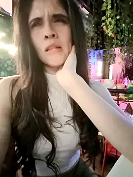 ambar-adaams online show from 12.20.24