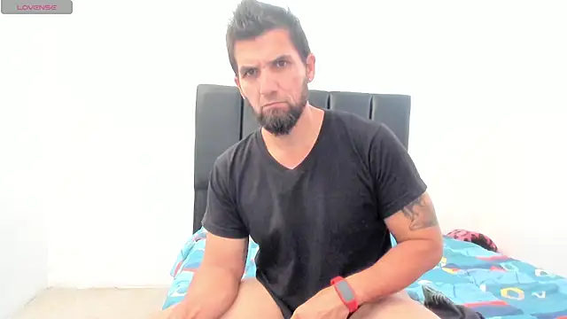 Snapshot of JULESLAKES chatting on 03.10.25 JULESLAKES online show from 03.10.25