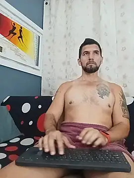 Snapshot of JULESLAKES chatting on 10.28.25 JULESLAKES online show from 10.28.25