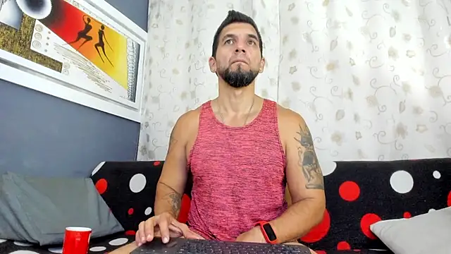 Snapshot of JULESLAKES chatting on 11.23.25 JULESLAKES online show from 11.23.25