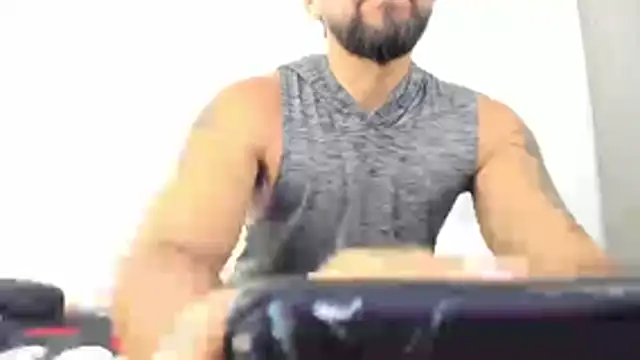 Snapshot of JULESLAKES chatting on 12.22.25 JULESLAKES online show from 12.22.25