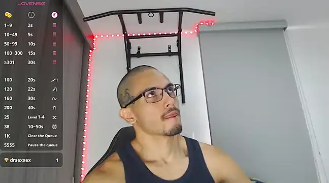 russthiago online show from 02.08.25