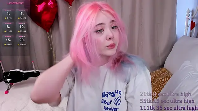   KawaiiYuki   online show from 02.11.25