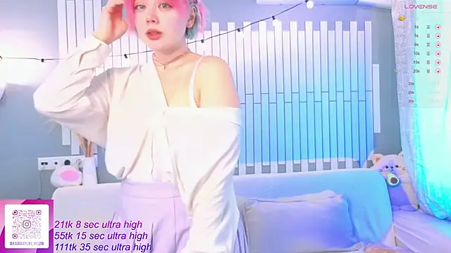   KawaiiYuki   online show from 10.05.25