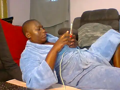 Poisonous Ivy online show from 12.28.24