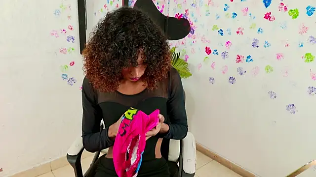 lau sil online show from 09.28.25