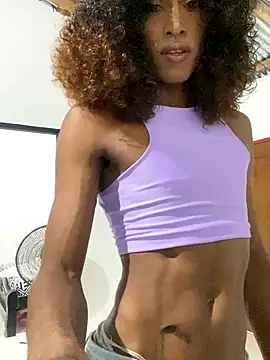 lau sil online show from 11.19.25