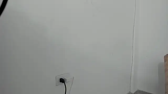 young liza online show from 02.15.25