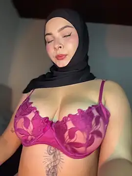 aneesa darzi online show from 05.15.26