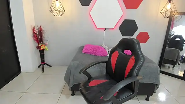 martinaclark online show from 02.04.25