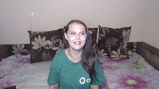 Snapshot of Nika_Shiny chatting on 08.01.26 Nika Shiny online show from 08.01.26