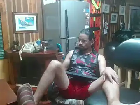 Dr Pocholate84 online show from 01.24.25