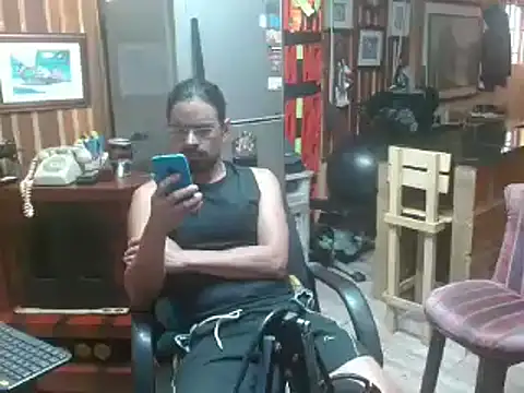 Dr Pocholate84 online show from 01.27.25