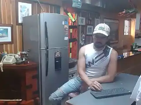 Dr Pocholate84 online show from 02.01.25