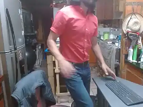 Dr Pocholate84 online show from 02.10.25