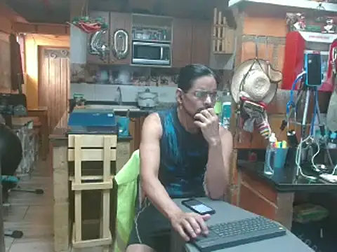 Dr Pocholate84 online show from 02.26.25