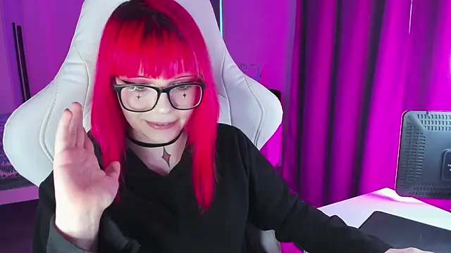 Yumi Youkai online show from 12.02.24