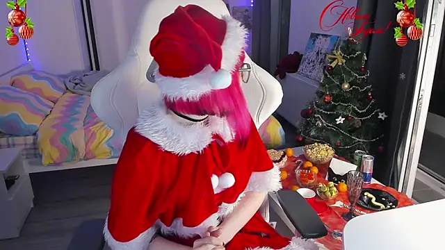 Yumi Youkai online show from 12.31.24