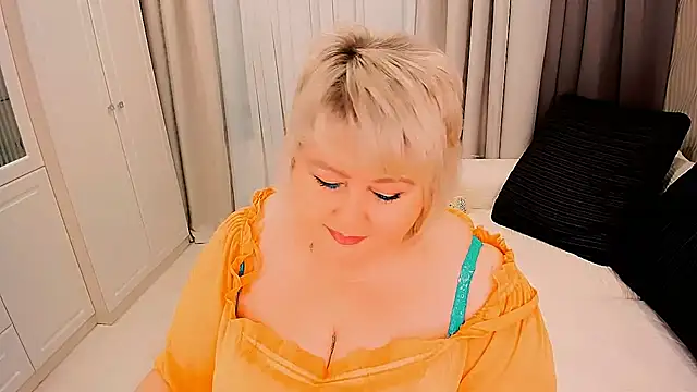 BIGTITSBBW online show from 11.30.25