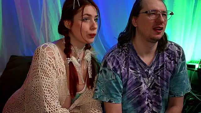 Claudia and elon  online show from 05.13.26