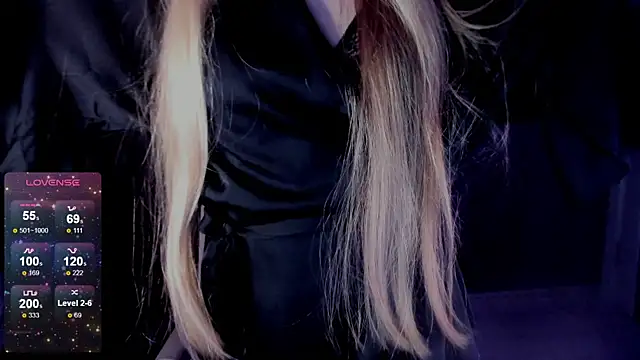 Snapshot of Aqualen chatting on 03.16.25 Aqualen online show from 03.16.25