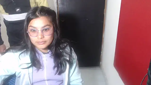 Snapshot of luxury_sex_17 chatting on 02.14.25 luxury sex 17 online show from 02.14.25