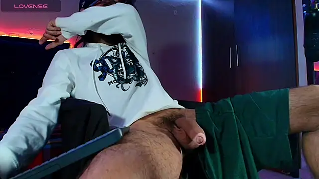 kuzzcoo online show from 02.17.26