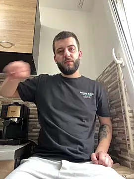 Snapshot of ElChapoGuzman95 chatting on 03.03.25 ElChapoGuzman95 online show from 03.03.25