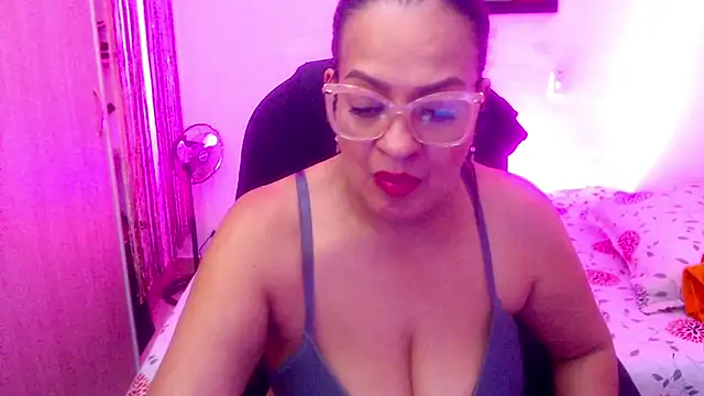 Snapshot of menfismuller2 chatting on 05.16.26 menfismuller2 online show from 05.16.26