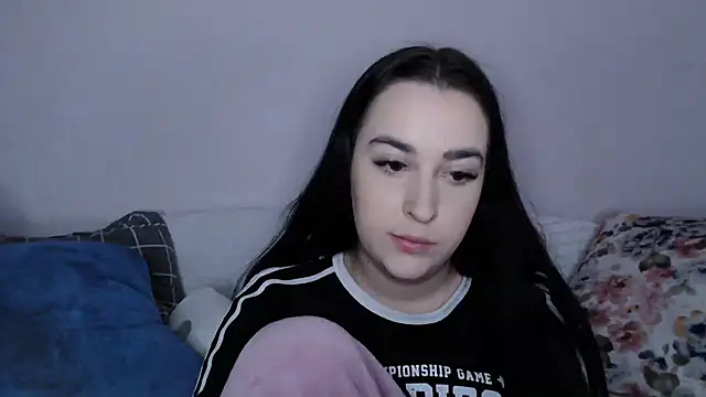 Snapshot of vitalina_freedom chatting on 12.06.24 vitalina freedom online show from 12.06.24