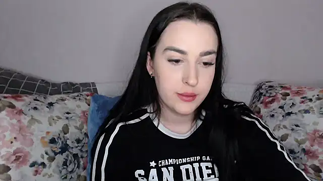 Snapshot of vitalina_freedom chatting on 12.16.24 vitalina freedom online show from 12.16.24