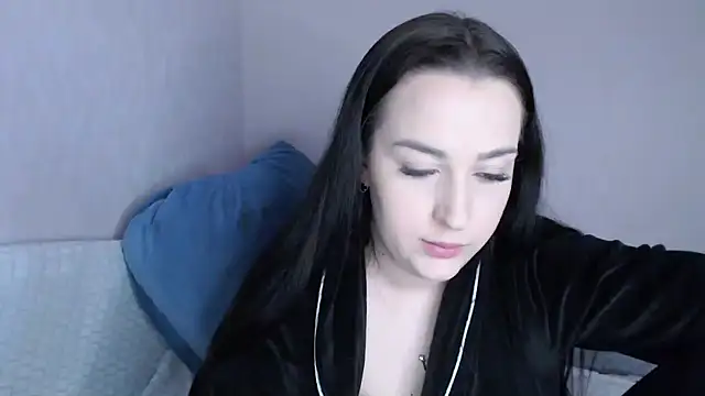 Snapshot of vitalina_freedom chatting on 01.03.25 vitalina freedom online show from 01.03.25