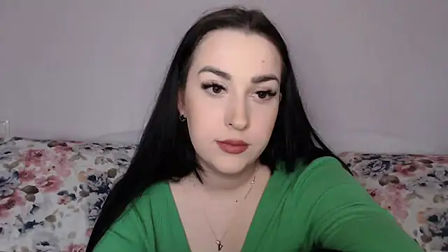 Snapshot of vitalina_freedom chatting on 01.28.25 vitalina freedom online show from 01.28.25