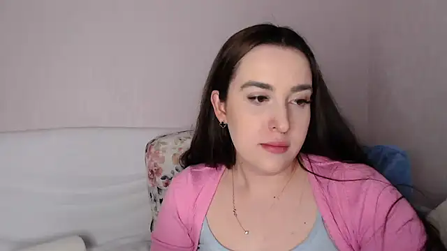 Snapshot of vitalina_freedom chatting on 03.12.25 vitalina freedom online show from 03.12.25