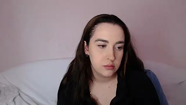 Snapshot of vitalina_freedom chatting on 03.21.25 vitalina freedom online show from 03.21.25