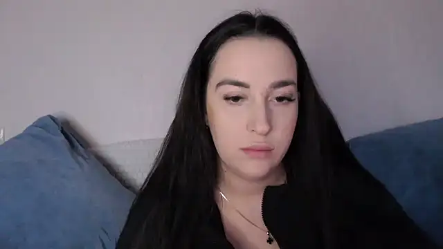 Snapshot of vitalina_freedom chatting on 10.22.25 vitalina freedom online show from 10.22.25