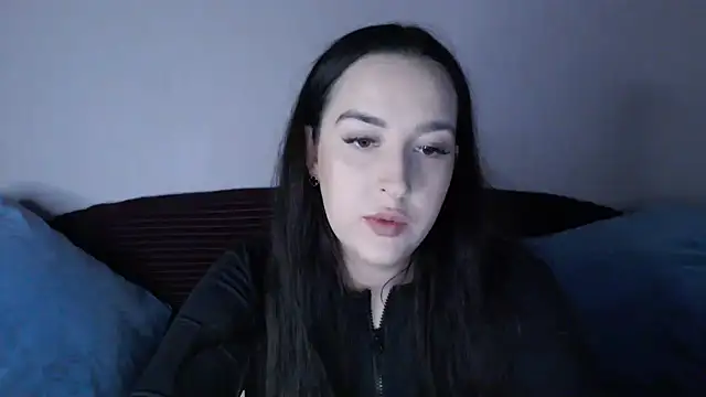 Snapshot of vitalina_freedom chatting on 11.07.25 vitalina freedom online show from 11.07.25